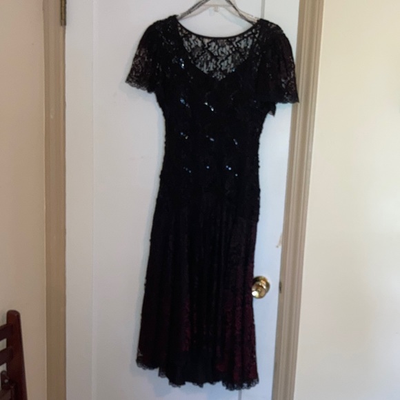 Black with Dark Red Lace Vintage Dress - Picture 3 of 9